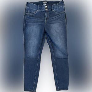 Torrid Women's Blue Jeans